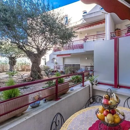 Tosca Spacieux 4pers Et A Pieds Ideal Appartement Fréjus